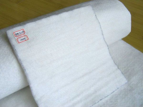 聚酯長(zhǎng)絲土工布